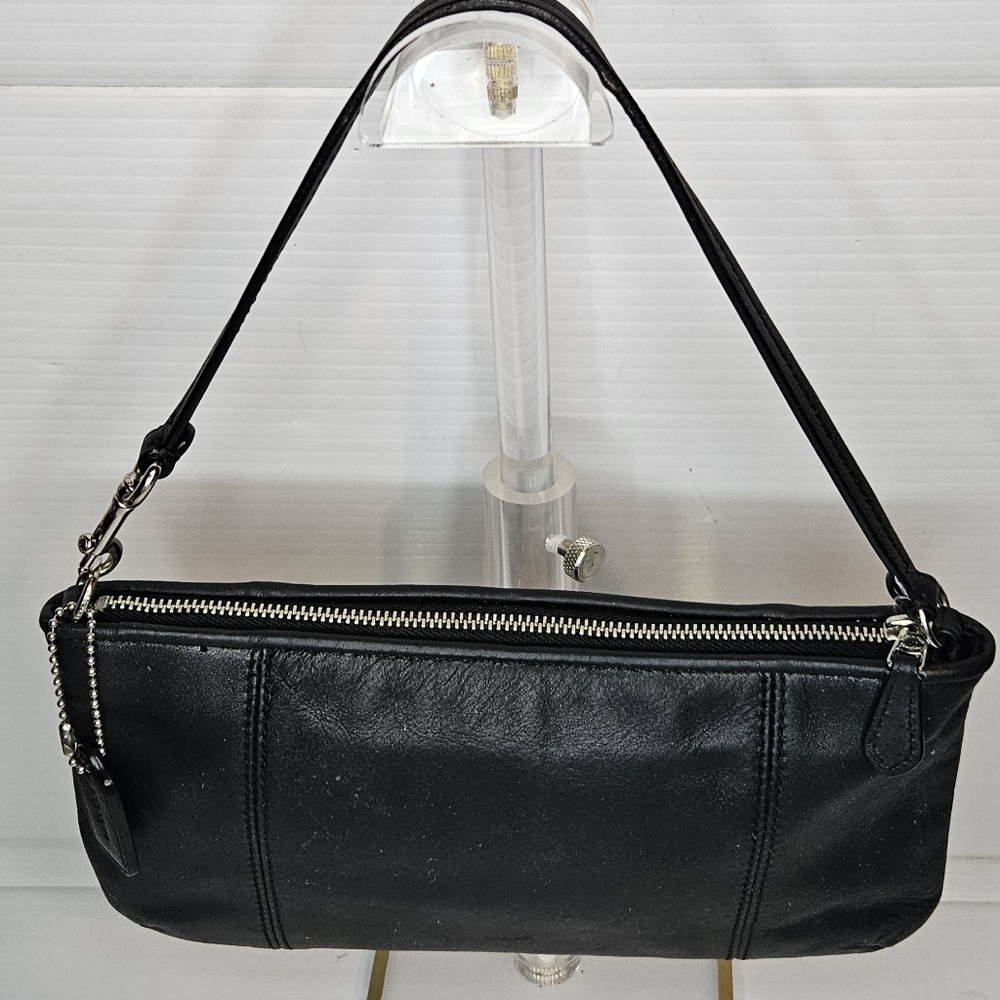 Coach New York Colette Black Pleated Leather Mini Clutch – Wristlet Purse F52153 - Picture 4 of 16